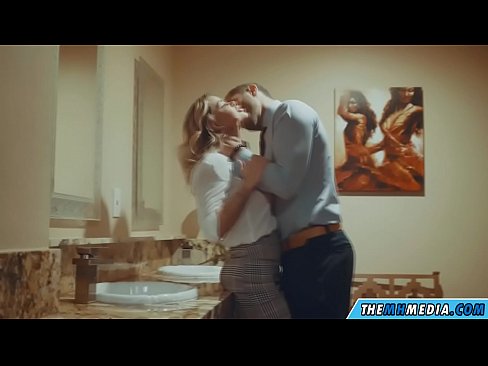 ❤️ Cum busty flava seducit in latrinae publicae Sex video  at la.8kpornvids.ru